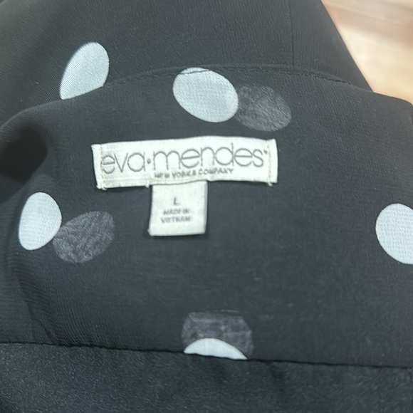 Eva Mendes Black and White Wrap Maxi Dress - Picture 6 of 7